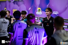 “科研成功”！TL战队开发出“三烟”阵容，极致控图！