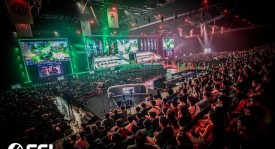 《智斗巅峰！LGD.xiao8与BB.Silent教练BP博弈成比赛焦点》